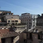 Crispy Luxury Apartment